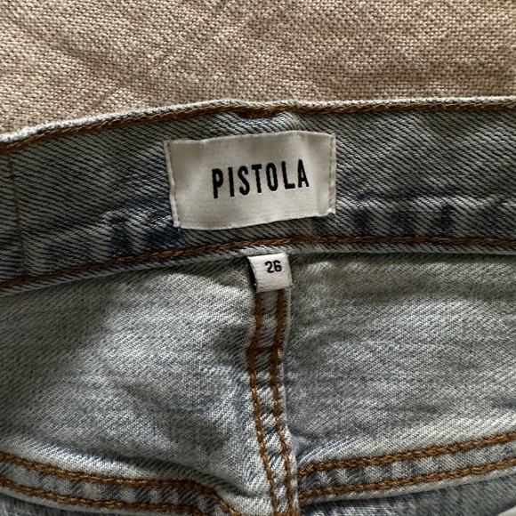 SOLD - PISTOLA Kylee Relaxed High Rise Cuffed Jean Short St Tropez - Picture 4 of 5